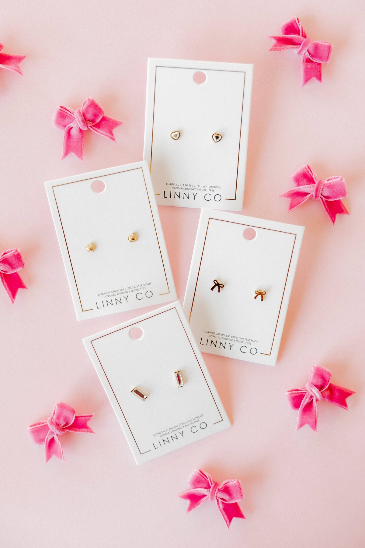 Screwback Stud Earrings - Ruby Bow