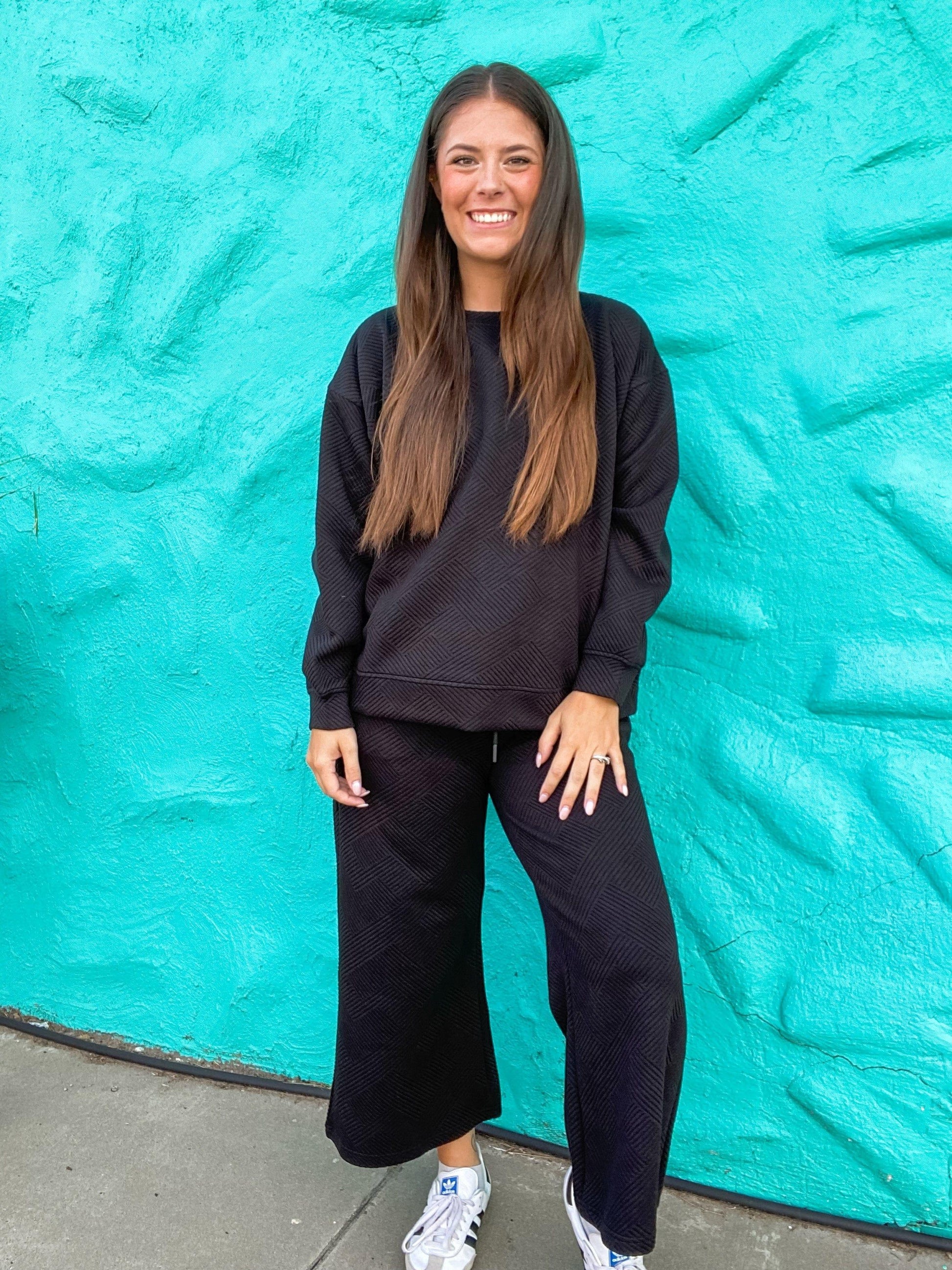 Set Cropped Black Textured Set