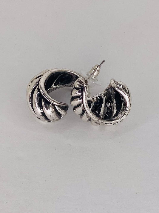 Earrings Nubby Swirl Hoop Sylvie