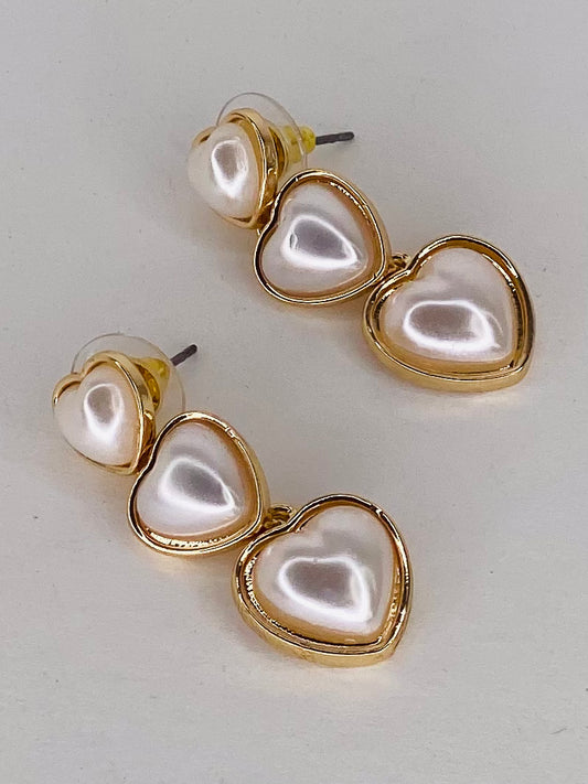 Earrings Triple Heart Pearly Earring